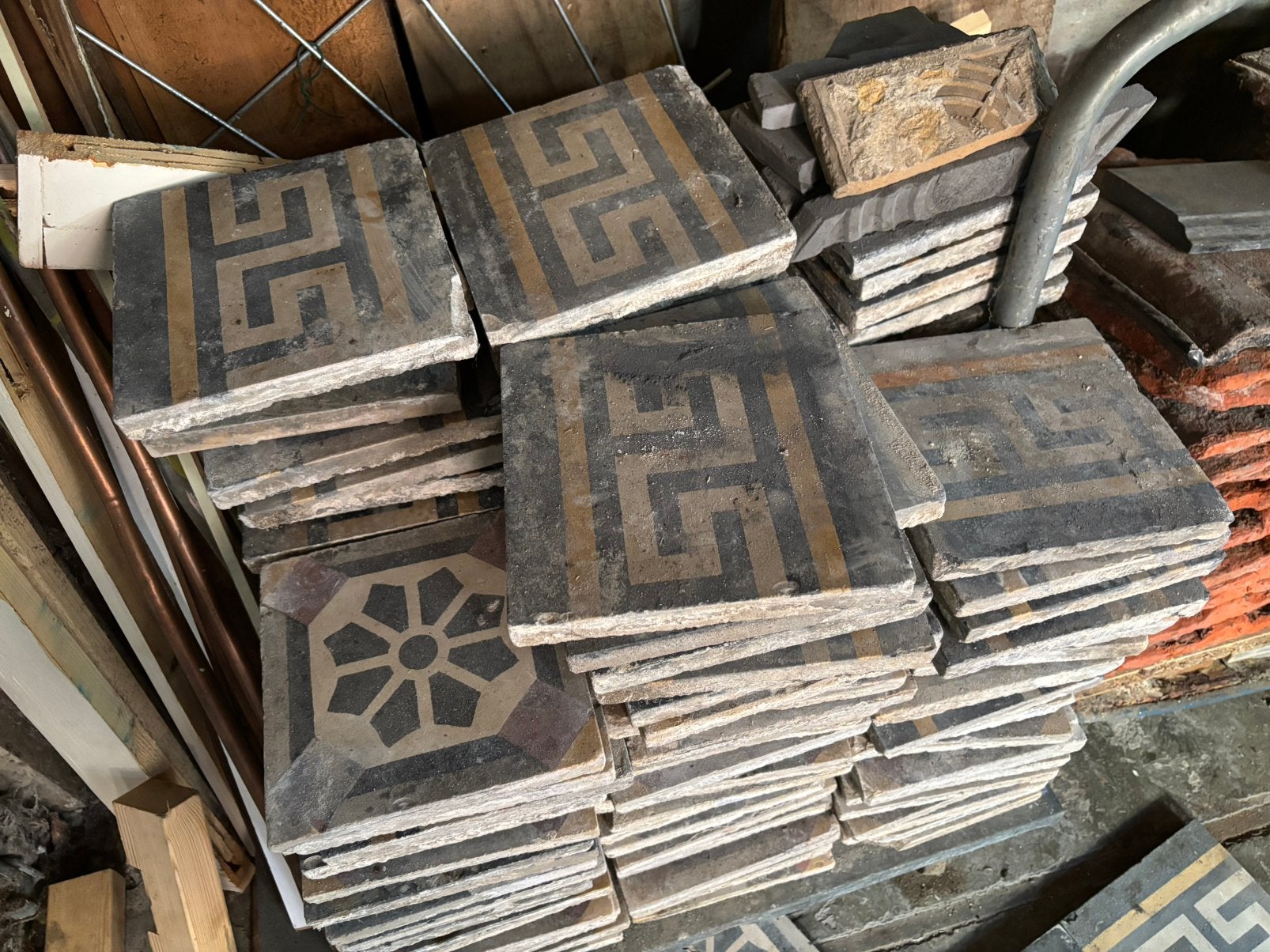 Antieke Hollandse vloertegels 120 stuks, Doe-het-zelf en Verbouw, Tegels, Ophalen, Overige materialen, Minder dan 5 m², 20 tot 40 cm