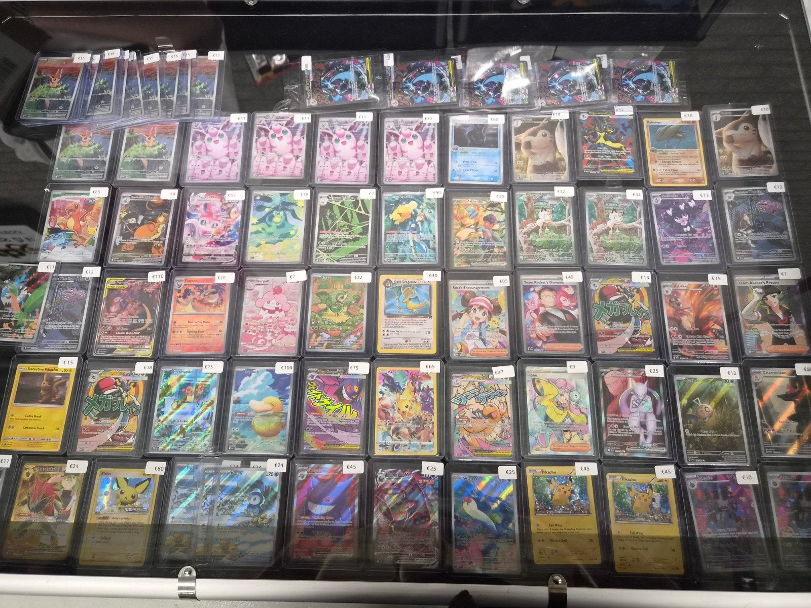 Gezocht: Pokemon collecties / verzameling (PSA , hits, seale, Ophalen of Verzenden, Zo goed als nieuw