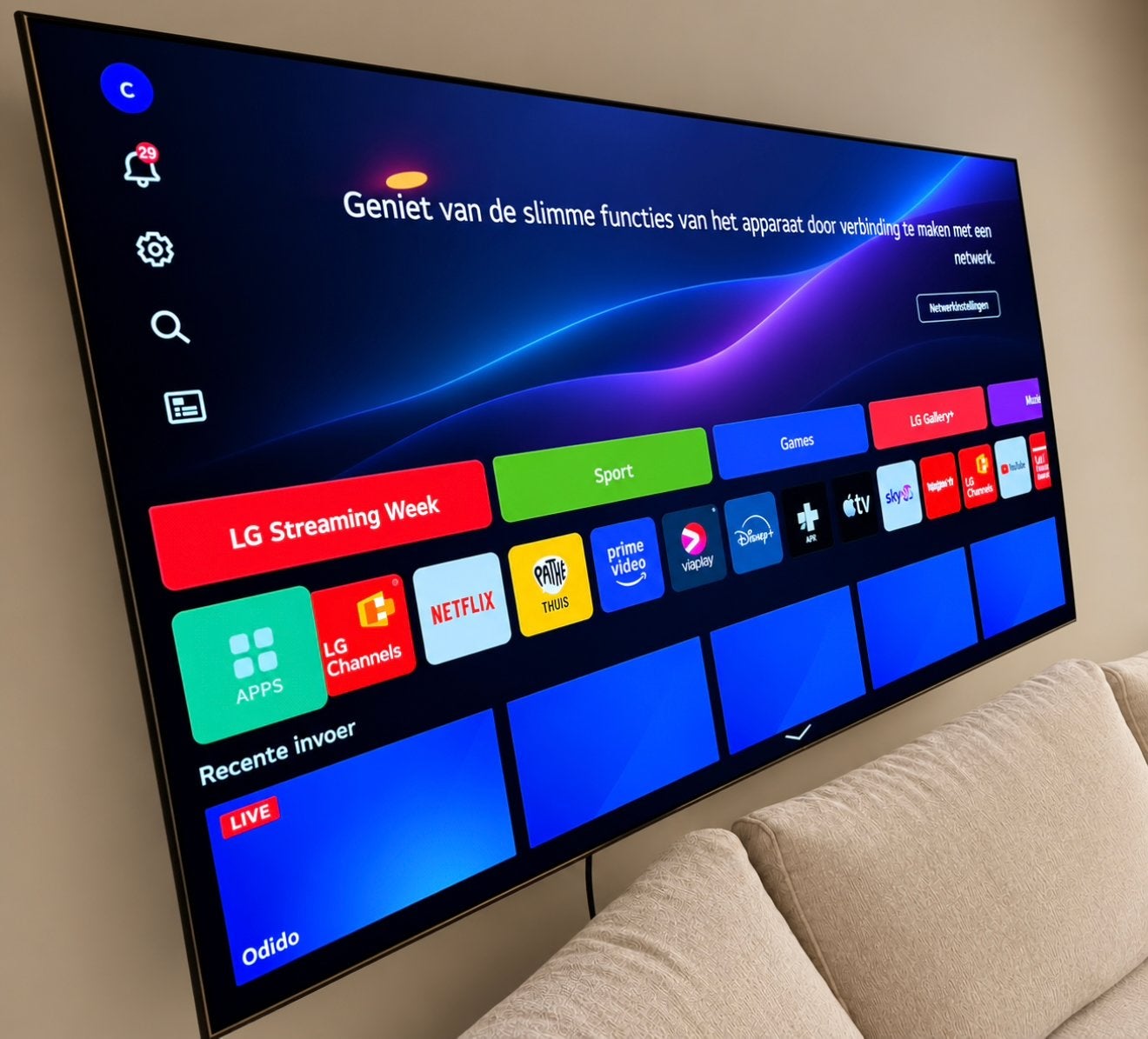 LG OLED TV 4K Smart TV 77 inch- Zo goed als nieuw