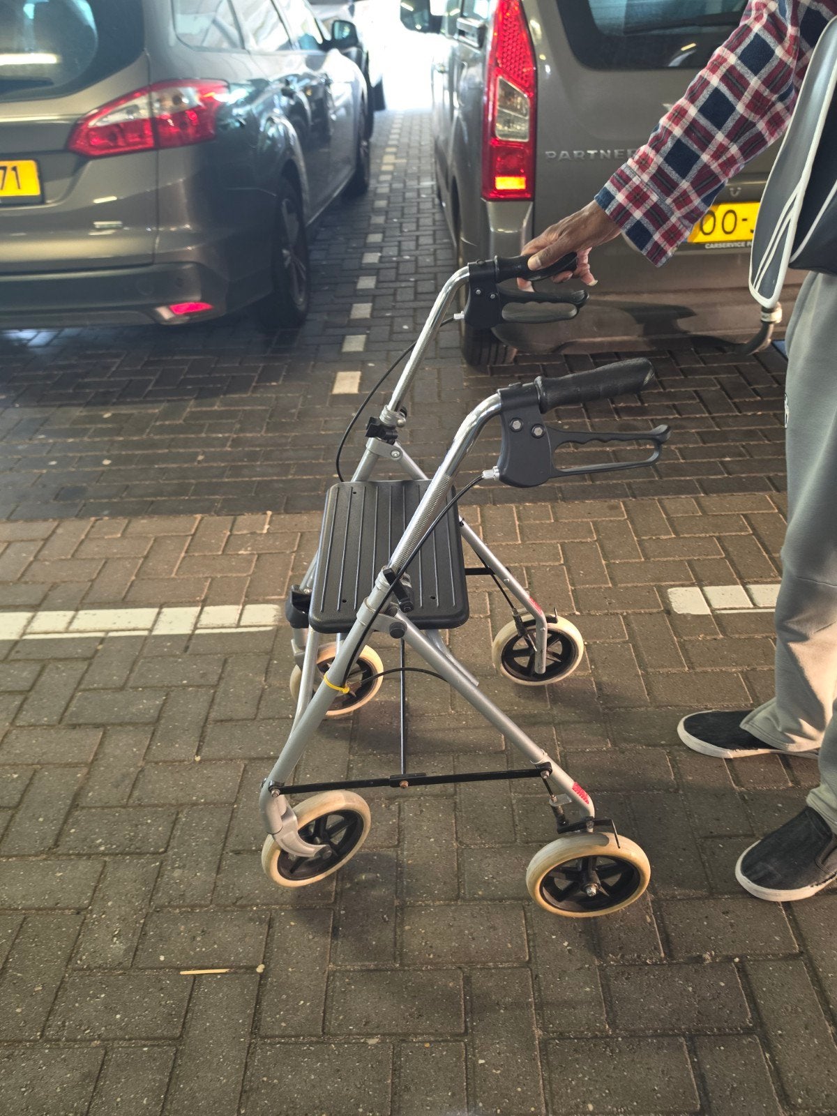 rollator voor dagelijks gebruik, Diversen, Ophalen, Opvouwbaar, Gebruikt