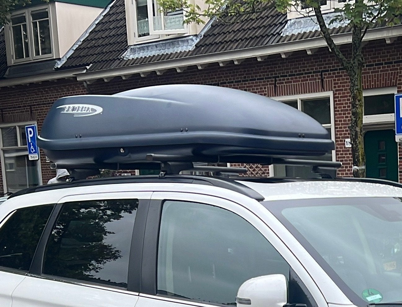 *Te huur* universele Probox dakkoffer met veel ruimte, Ophalen