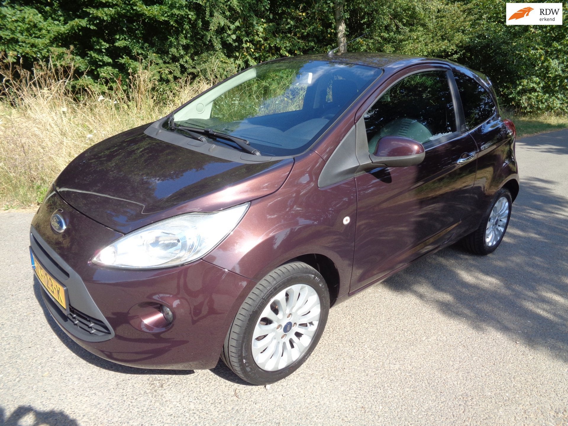 Ford KA 1.2 Comfort Airco! 117000 KM! Incl Boekjes!, Auto's, Ford, Voorwielaandrijving, Euro 5, Gebruikt, 1242 cc