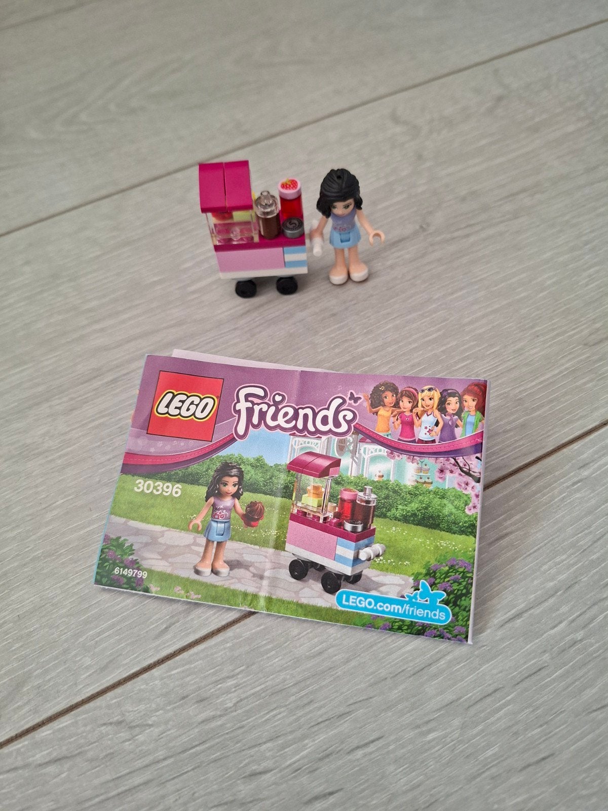 LEGO Friends Cupcake Kraam - 30396 met Emma minifiguur, Ophalen of Verzenden, Zo goed als nieuw
