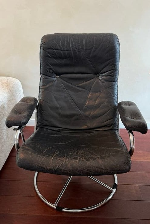 Vintage leren draaifauteuil | 70s | Scandinavische stijl, Ophalen, Zo goed als nieuw, 50 tot 75 cm, Leer