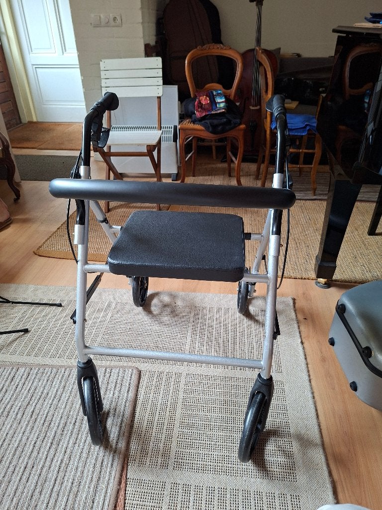 Rollator, Ophalen, Opvouwbaar, Gebruikt