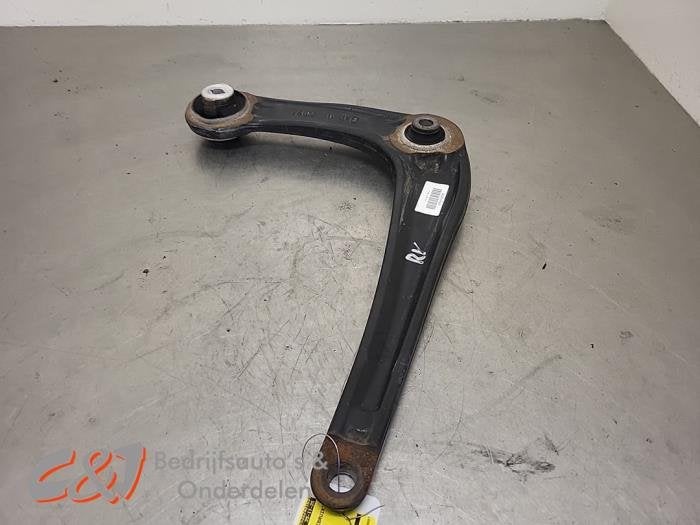 Draagarm rechts-voor van een Opel Vivaro, Gebruikt, -, -, Opel