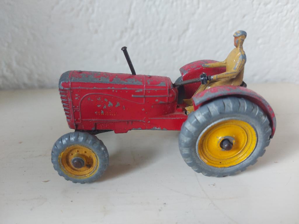Dinky Toys tractor, Ophalen of Verzenden, Gebruikt, Tractor of Landbouw, Dinky Toys