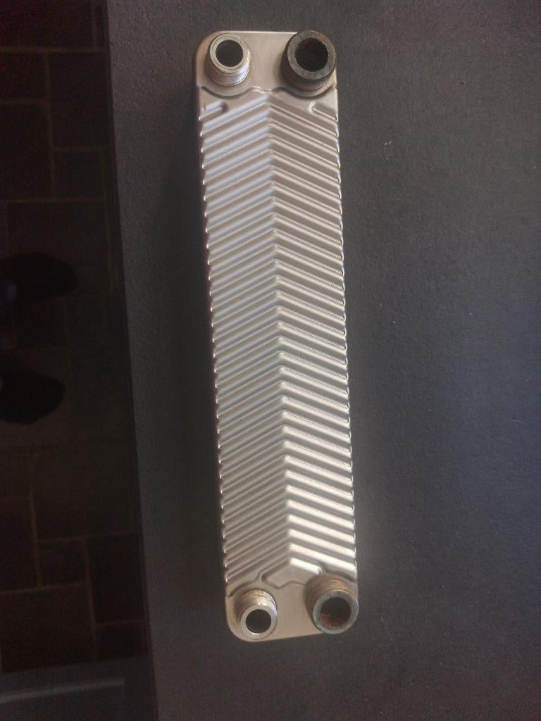 warmtewisselaar, Doe-het-zelf en Verbouw, Verwarming en Radiatoren, 30 tot 80 cm, Gebruikt, Cv-ketel of Combi-ketel, Minder dan 60 cm