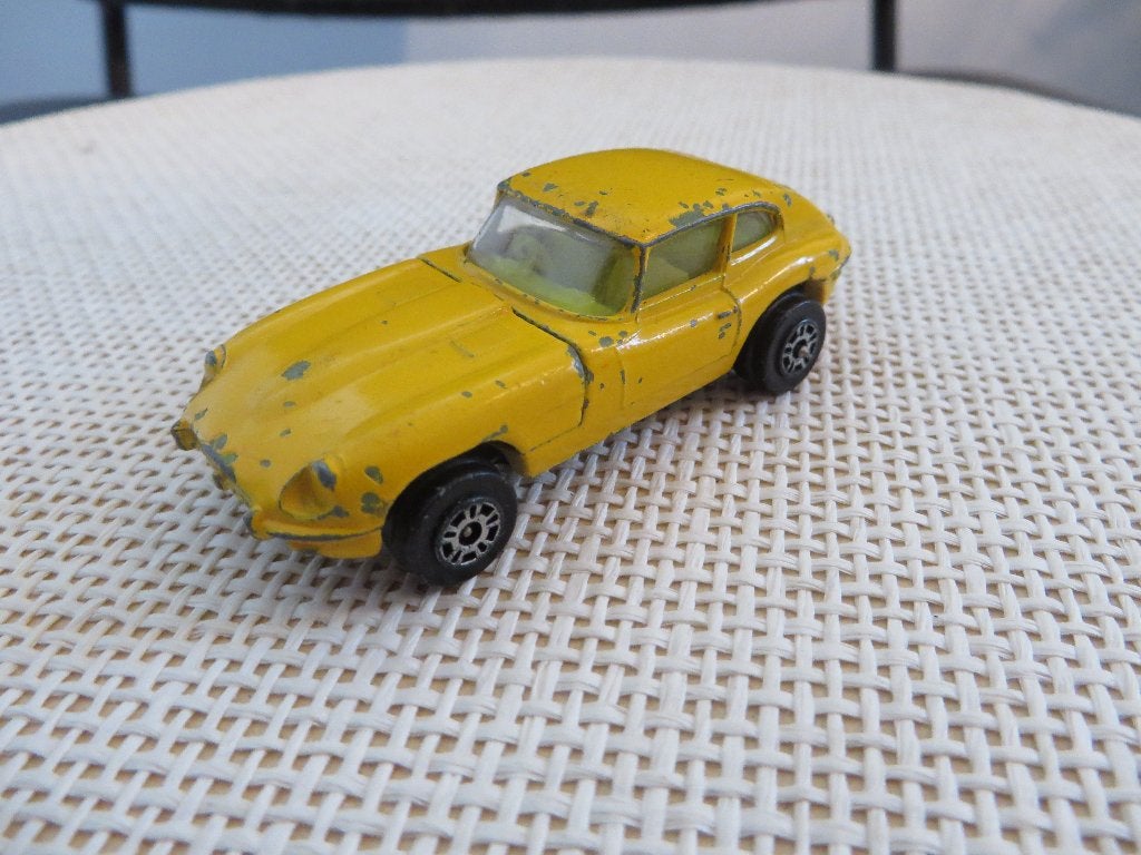 Corgi Juniors Jaguar E Type Geel, Hobby en Vrije tijd, Modelauto's | Overige schalen, Ophalen of Verzenden, Gebruikt, Auto