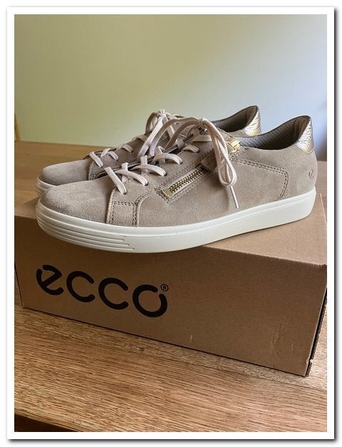 Beige Ecco sneakers, maat 40, Kleding | Dames, Schoenen, Ecco, Beige, Ophalen of Verzenden, Sneakers of Gympen