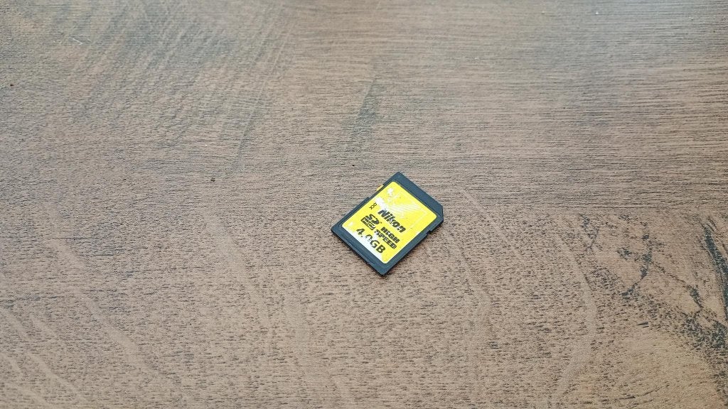 Nikon 4 GB sd kaart voor oude digitale camera, SD, Gebruikt, Ophalen of Verzenden, Fotocamera