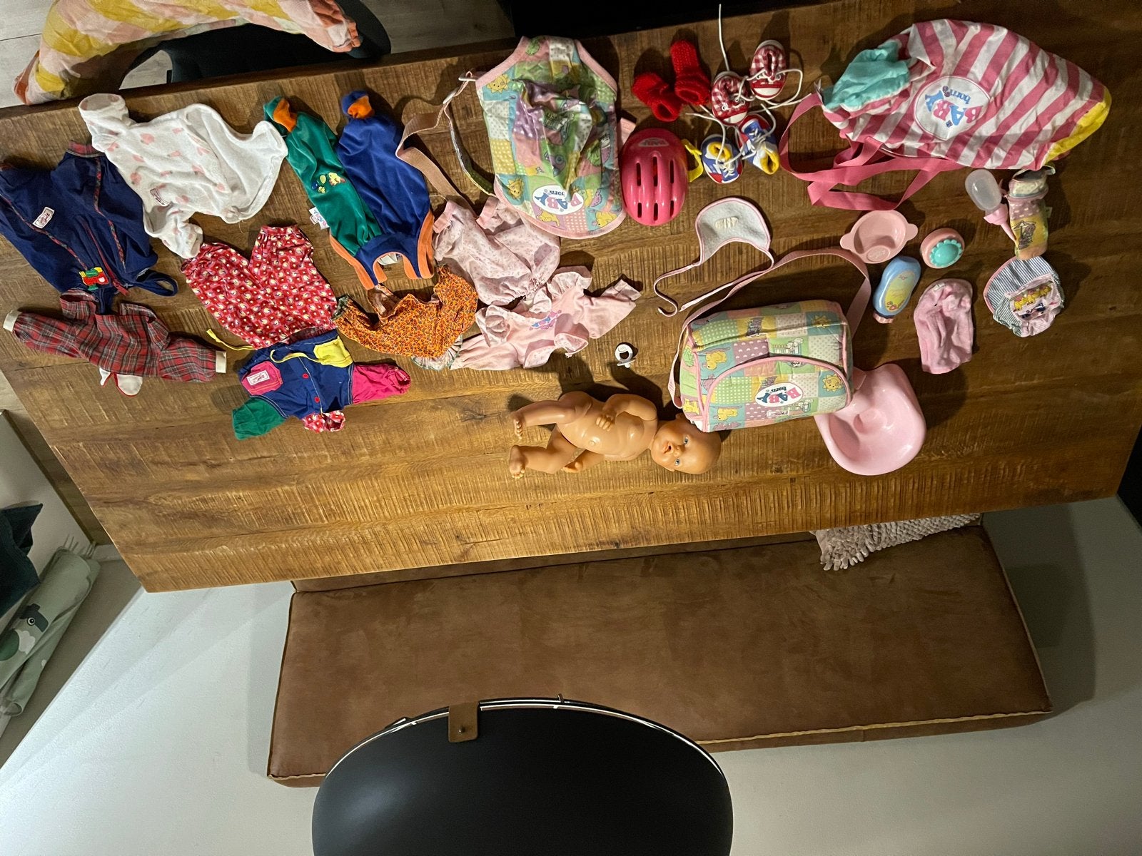 Baby Born uit de jaren '90 met veel accessoires. Vintage, Kinderen en Baby's, Ophalen of Verzenden, Gebruikt, Babypop