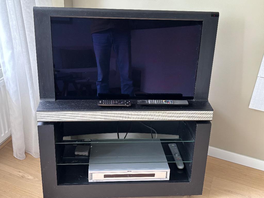 Bang en Olufsen Beovision 8 - 32 LCD TV, Gebruikt, 50 Hz, 80 tot 100 cm, Ophalen