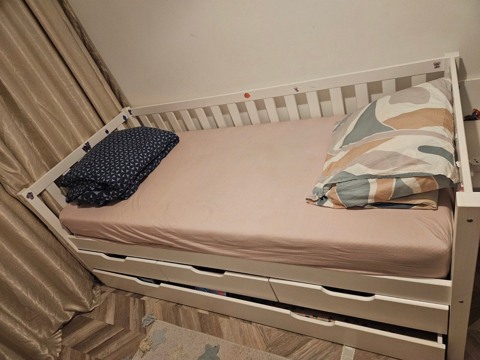 Eenpersoonsbed 90x200 met lades - Gebruikt, Ophalen of Verzenden