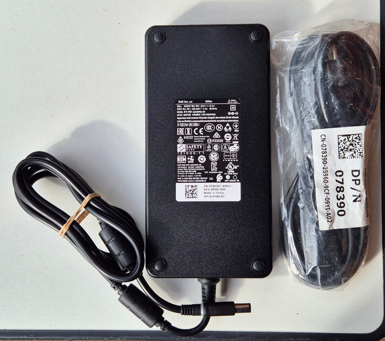 Dell 240W AC/DC Adapter GA240PE1-00 Oplader, Ophalen, Gebruikt, Dell