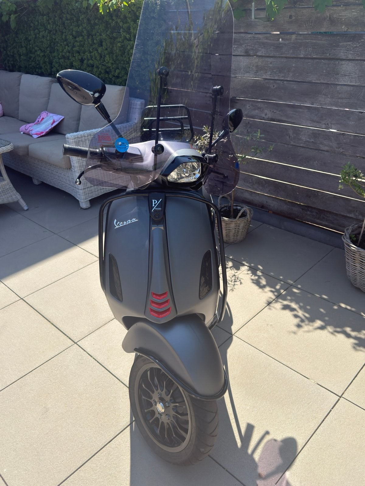 Vespa Sprint S 2022- Mat Grijs - Weg voor vraagprijs., Fietsen en Brommers, Scooters | Vespa, Ophalen, Overige modellen, Zo goed als nieuw
