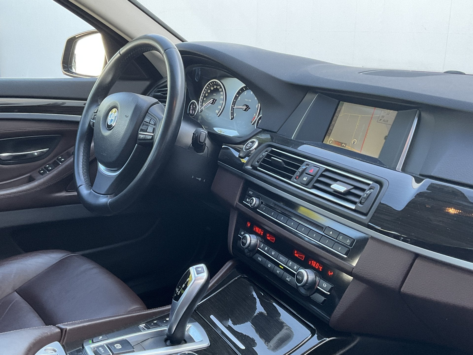 BMW 5 Serie 520i Last Minute Edition Luxury Automaat Leder N, Automaat, Achterwielaandrijving, Gebruikt, Euro 6