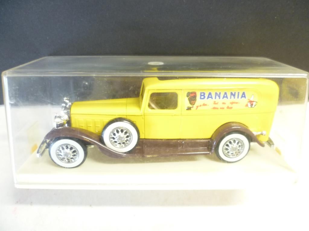 Solido Cadillac Utilitaire Banania nieuw in doos 1:43 auto, Hobby en Vrije tijd, Modelauto's | 1:43, Ophalen of Verzenden, Nieuw