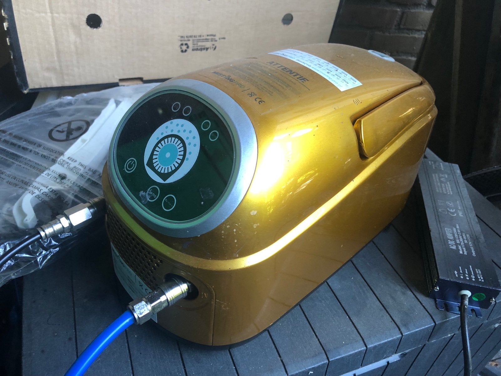 Verkoelende nevelmachine “mistig pro” inclusief opbergbox, Witgoed en Apparatuur, Luchtbehandelingsapparatuur, Ophalen, Zo goed als nieuw
