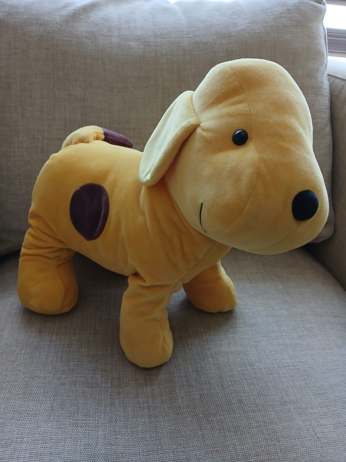 Knuffel Dribbel lengte, 40 cm.Hoogte 30 cm, Geel, Overige typen, Ophalen of Verzenden, Zo goed als nieuw