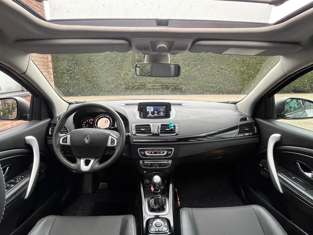 Renault Mégane 1.4 TCe Bose|Pano|Pdc|Cruise|Clima|Keyless|, Auto's, Renault, Voorwielaandrijving, Euro 5, Gebruikt, 4 cilinders