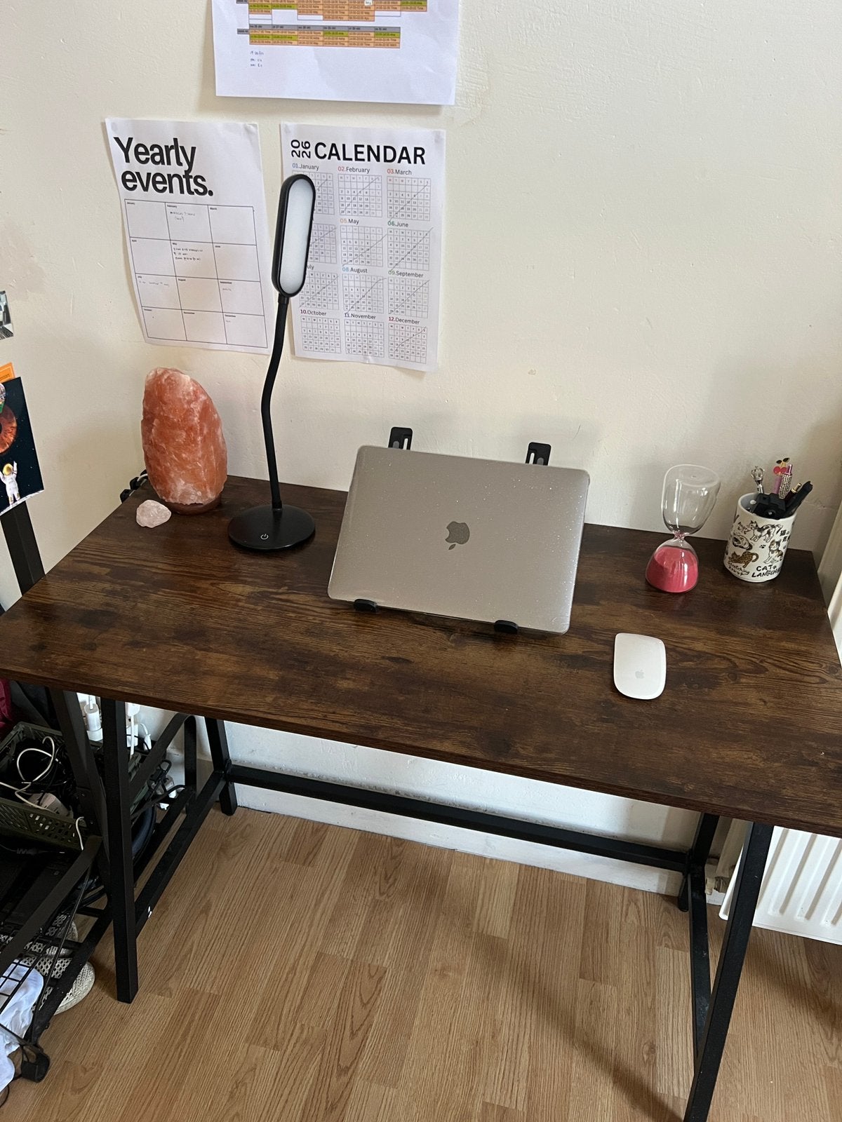 Desk and chair, Ophalen of Verzenden, Zo goed als nieuw