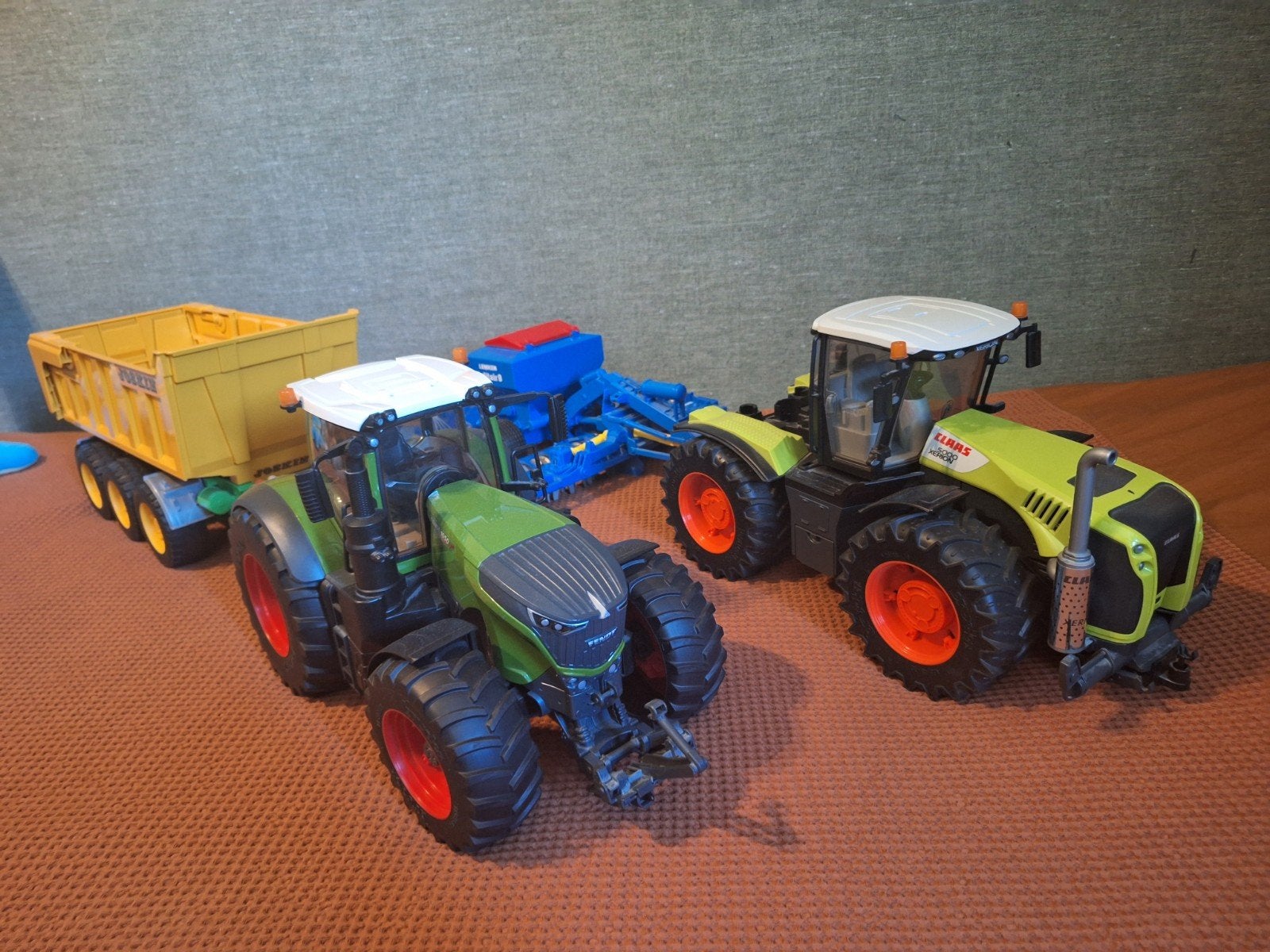 Bruder speelset Fendt, Xerion, Joskin, Lemken, Ophalen, Tractor of Landbouw, Overige merken