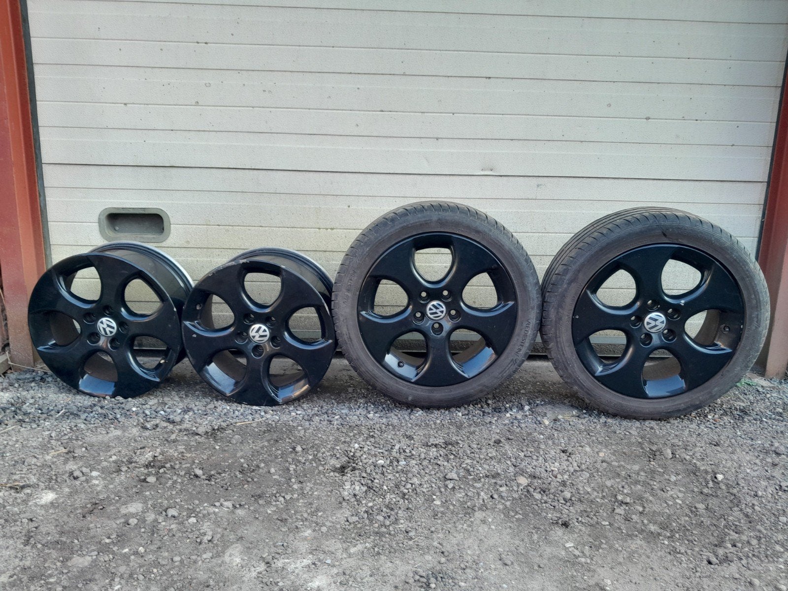 17" DETROIT VW GOLF 5 6 V VI MK5 GTI VELGEN + BANDEN 5X112, Auto-onderdelen, Banden en Velgen, Ophalen, 17 inch, Band(en), Zomerbanden