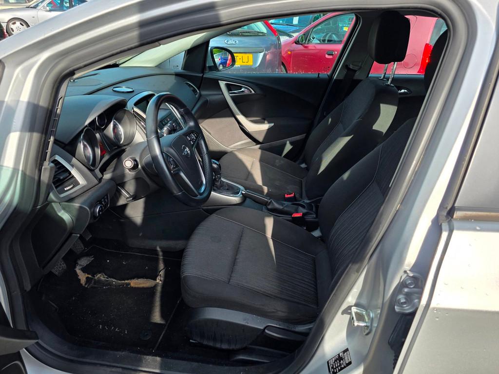 Opel Astra 1.6 Edition 5-deurs AIRCO/cruise, Voorwielaandrijving, Euro 5, Electronic Stability Program (ESP), 680 kg