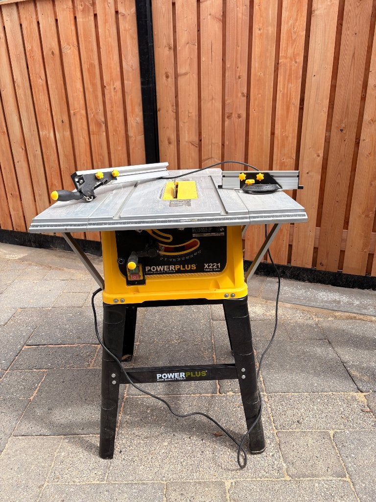Zaagtafel X221, Ophalen, Gebruikt, Cirkelzaag, Powerplus