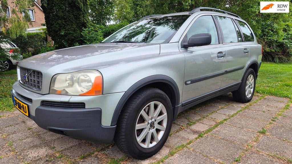 Volvo XC90 2.5 T EXCLUSIVE AWD 7 PERSOONS RIEM VERV. 2023, Auto's, Volvo, Gebruikt, 7 stoelen, 2521 cc, Bedrijf