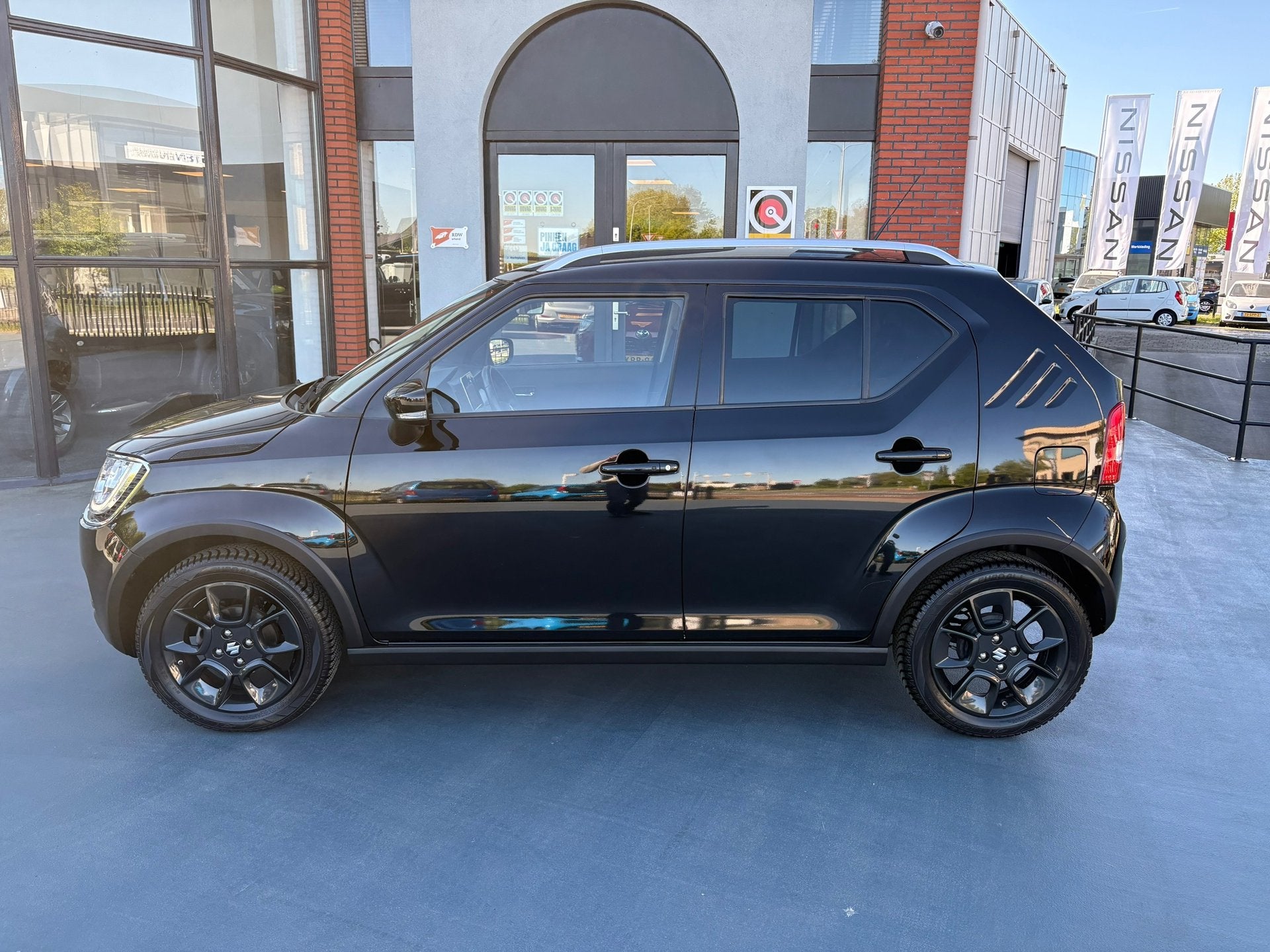 Suzuki IGNIS 1.2 Stijl CLIMA NAVI STOELVERWARMING LMV, Auto's, Suzuki, Gebruikt, 4 cilinders, Zwart, Bedrijf
