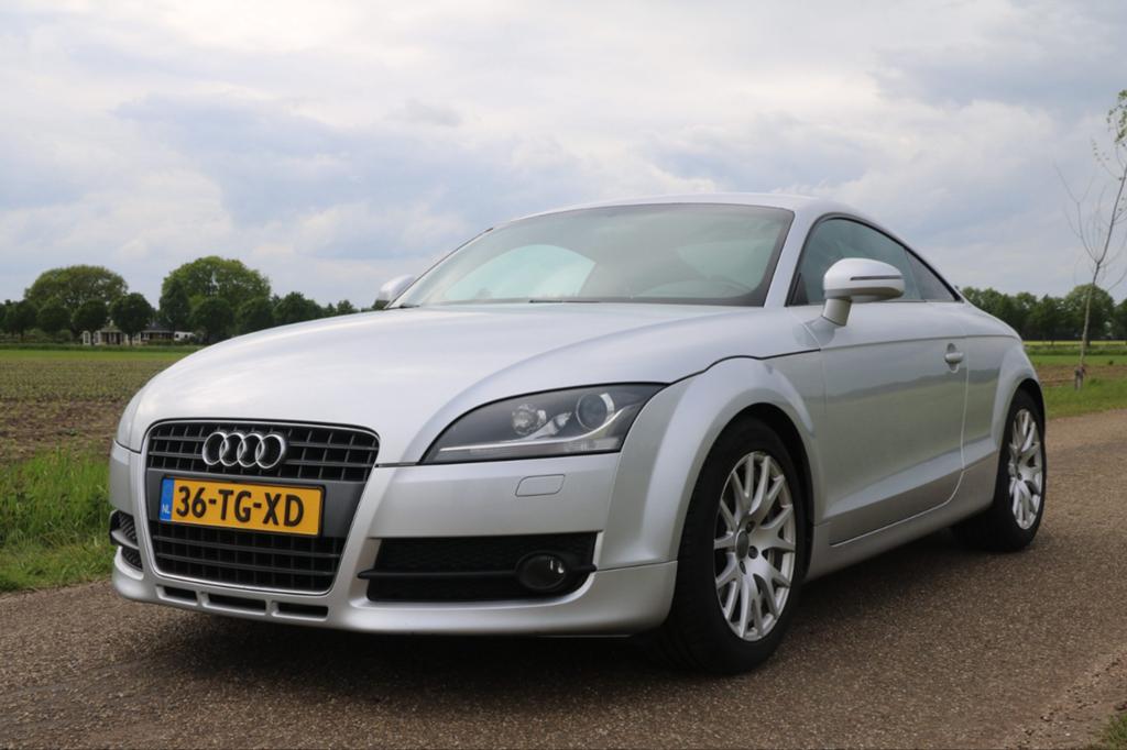 Audi TT 2.0 Tfsi Coupe 147KW 2006 Grijs, Auto's, Audi, TT, Zwart, 4 cilinders, 1984 cc
