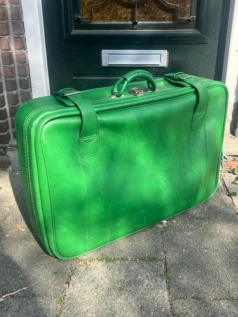 Vintage koffer 1970 1960  kikkergroen groot, Sieraden, Tassen en Uiterlijk, Koffers, Ophalen, Hard kunststof, 45 tot 55 cm, Zo goed als nieuw