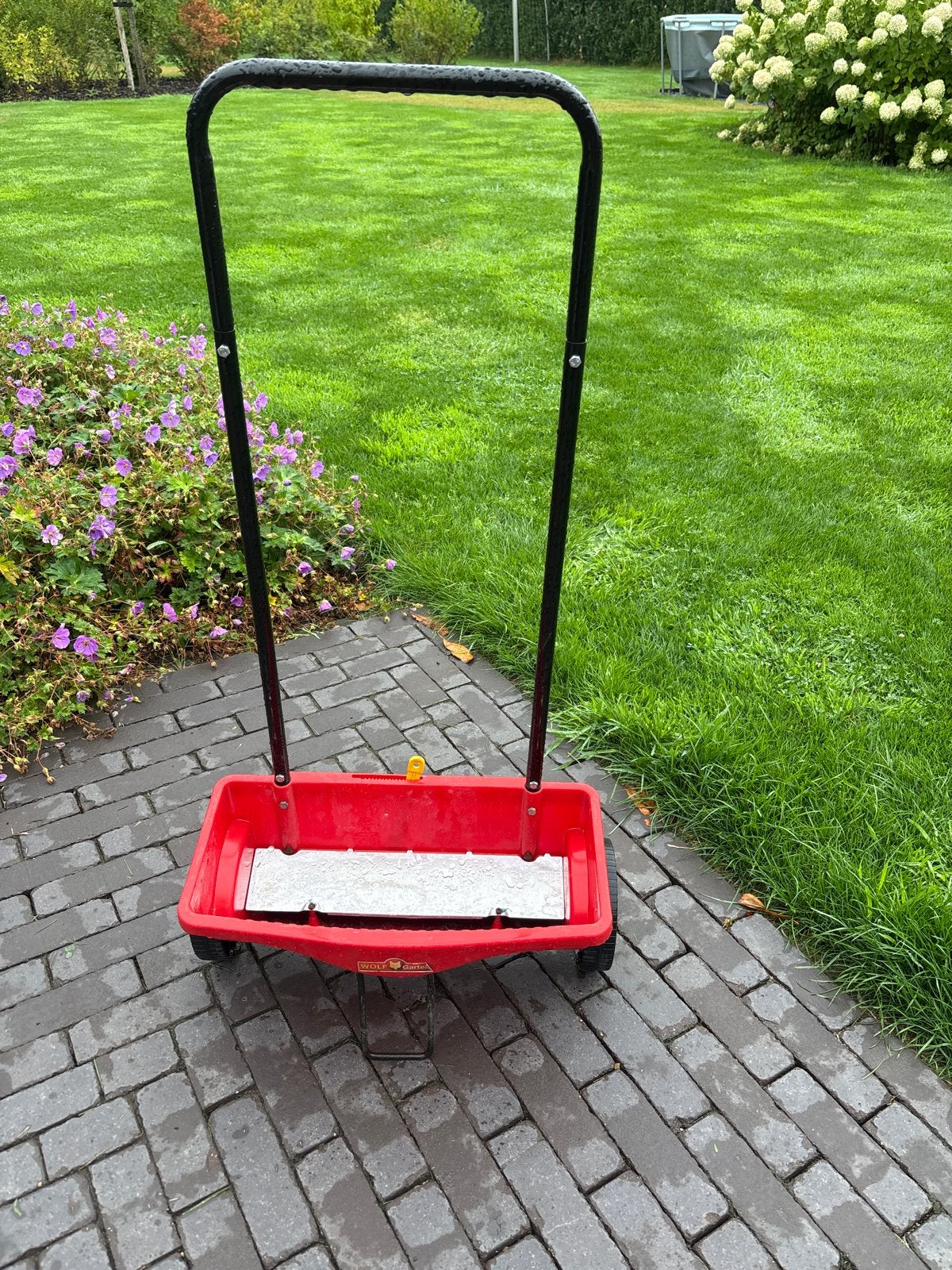 WOLF-Garten WE 330 Strooiwagen, Ophalen, Gebruikt