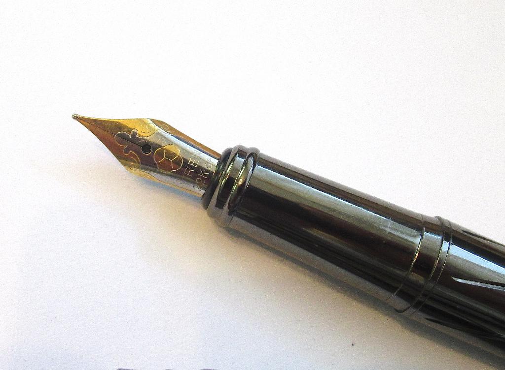 Yiren 878 vulpen, fabrikant China., Ophalen of Verzenden, Zo goed als nieuw, Vulpen, Overige merken