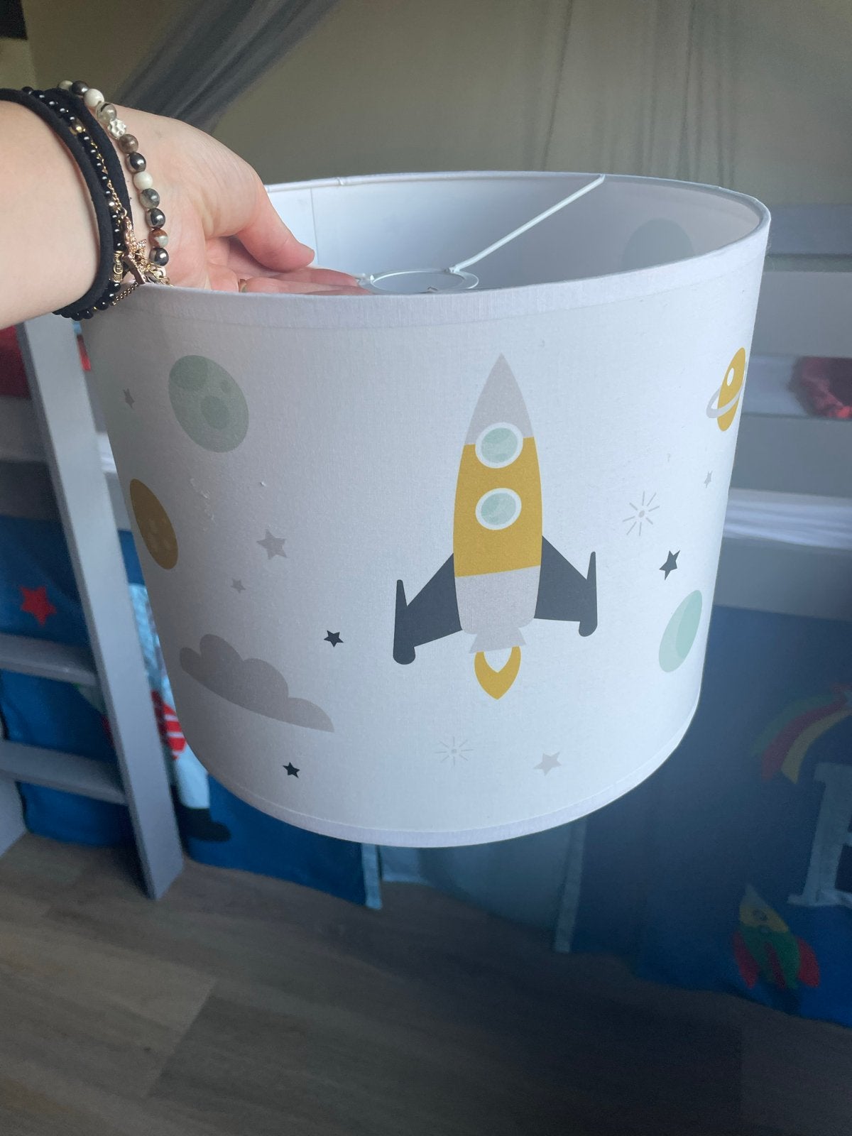 Leuke hanglamp voor kinderkamer met ruimte thema, Ophalen, Zo goed als nieuw, Textiel