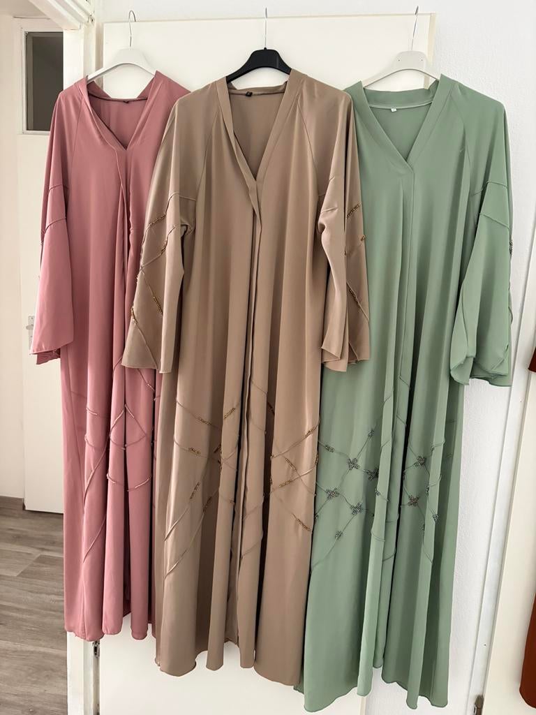 Dames kleding en abaya, Ophalen of Verzenden, Zo goed als nieuw