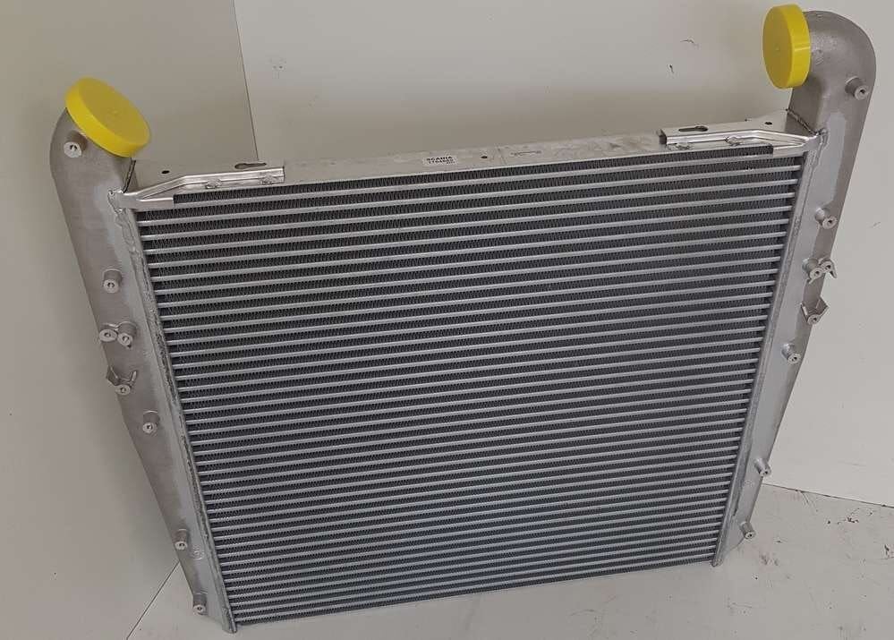 SCANIA Intercooler ruil gereviseerd 1764885R + €100 STATIEGE, Scania, -, -, Ophalen of Verzenden