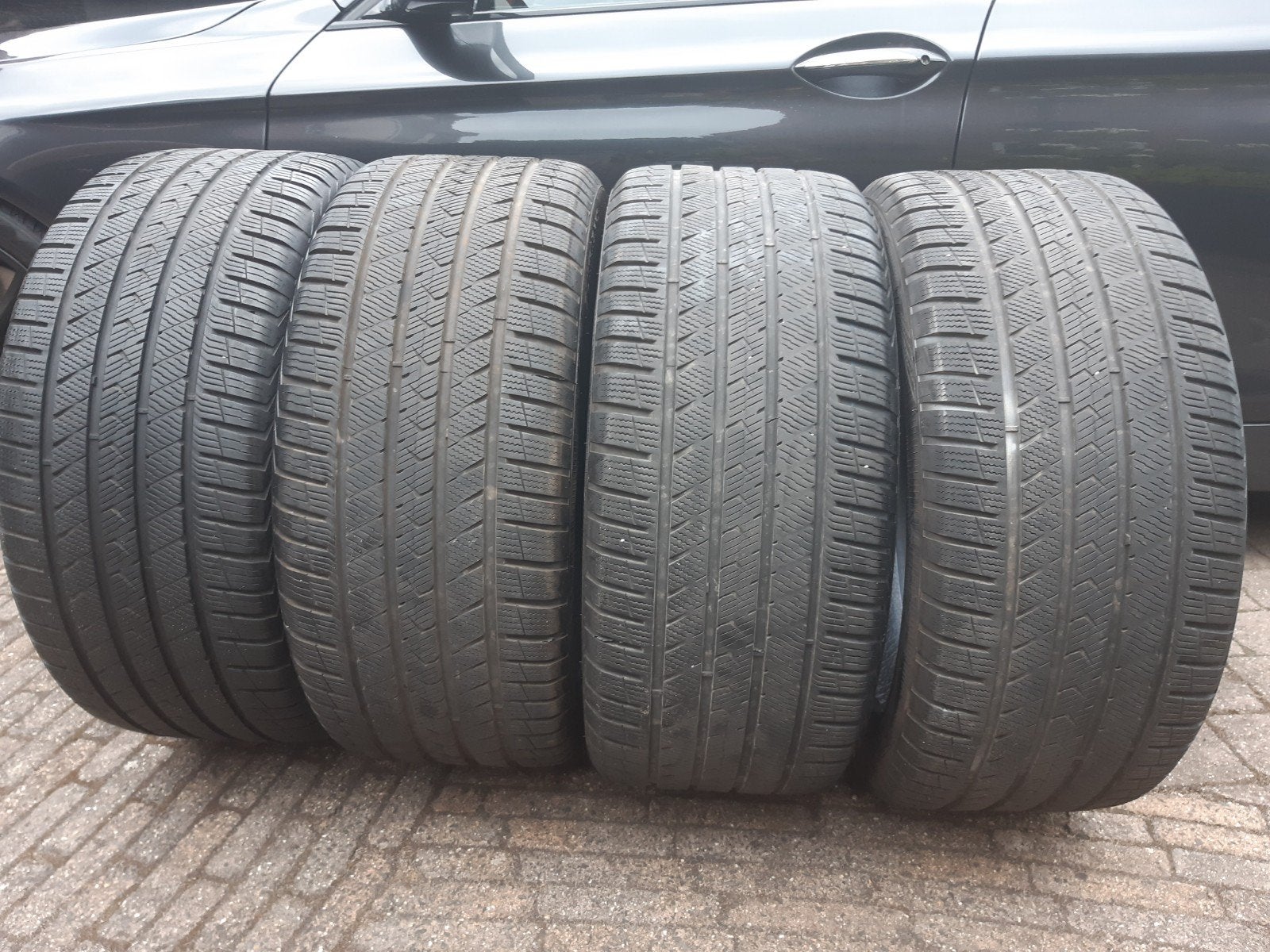 Set van 4 Vredestein Quatrac PRO 275/40/21, Ophalen