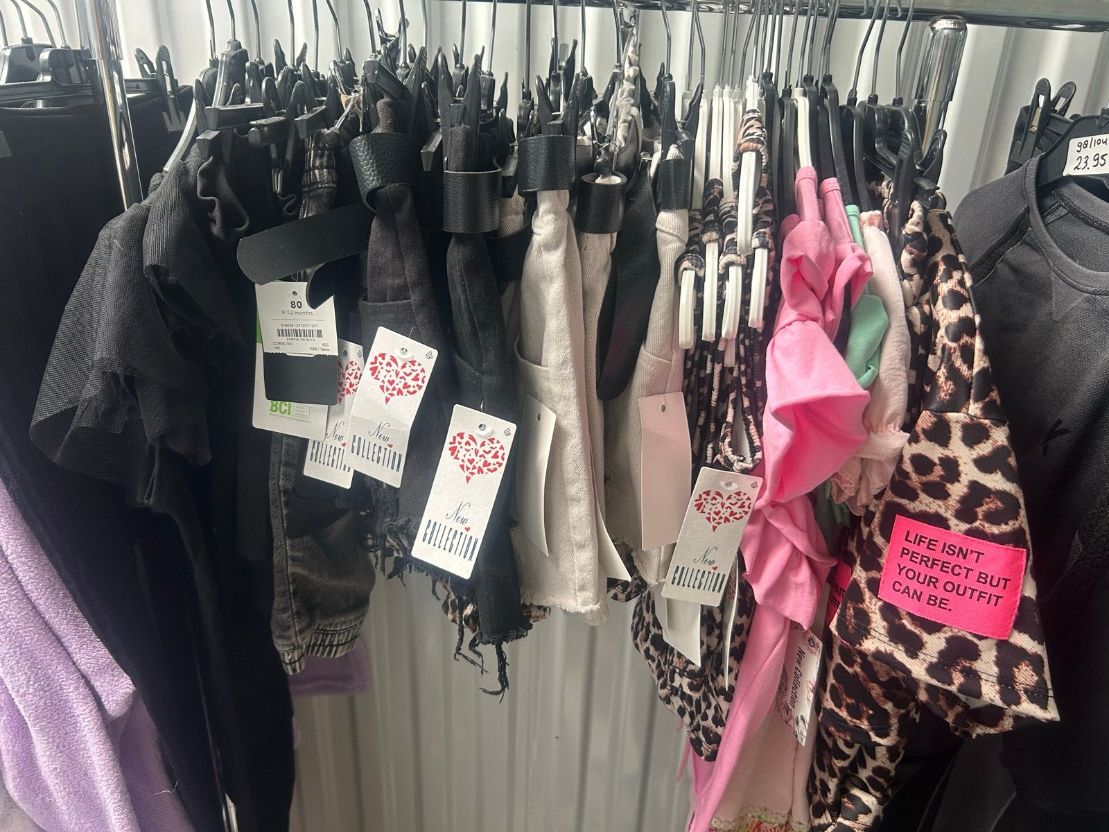 Partij van 43 stuks nieuwe kinderkleding, diverse maten, Ophalen of Verzenden, Nieuw, Meisje