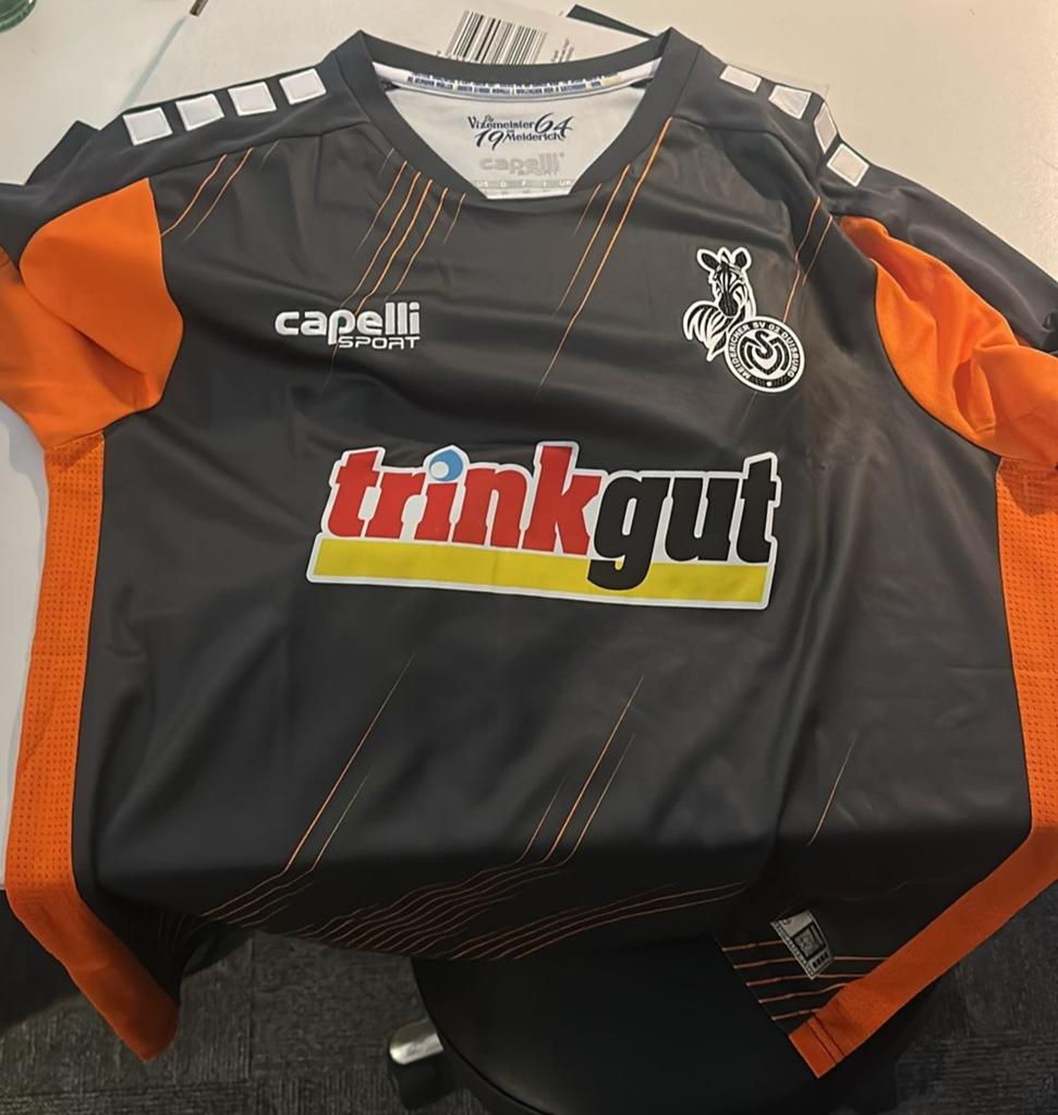 Voetbalshirt nieuw!, Ophalen of Verzenden, Nieuw, Shirt