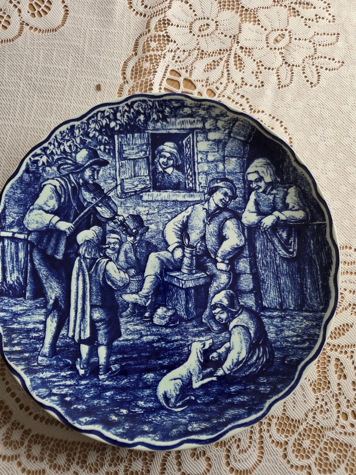 Vintage Boch Delfts Blauw Wandbord - Scène met figuren, Antiek en Kunst, Ophalen of Verzenden