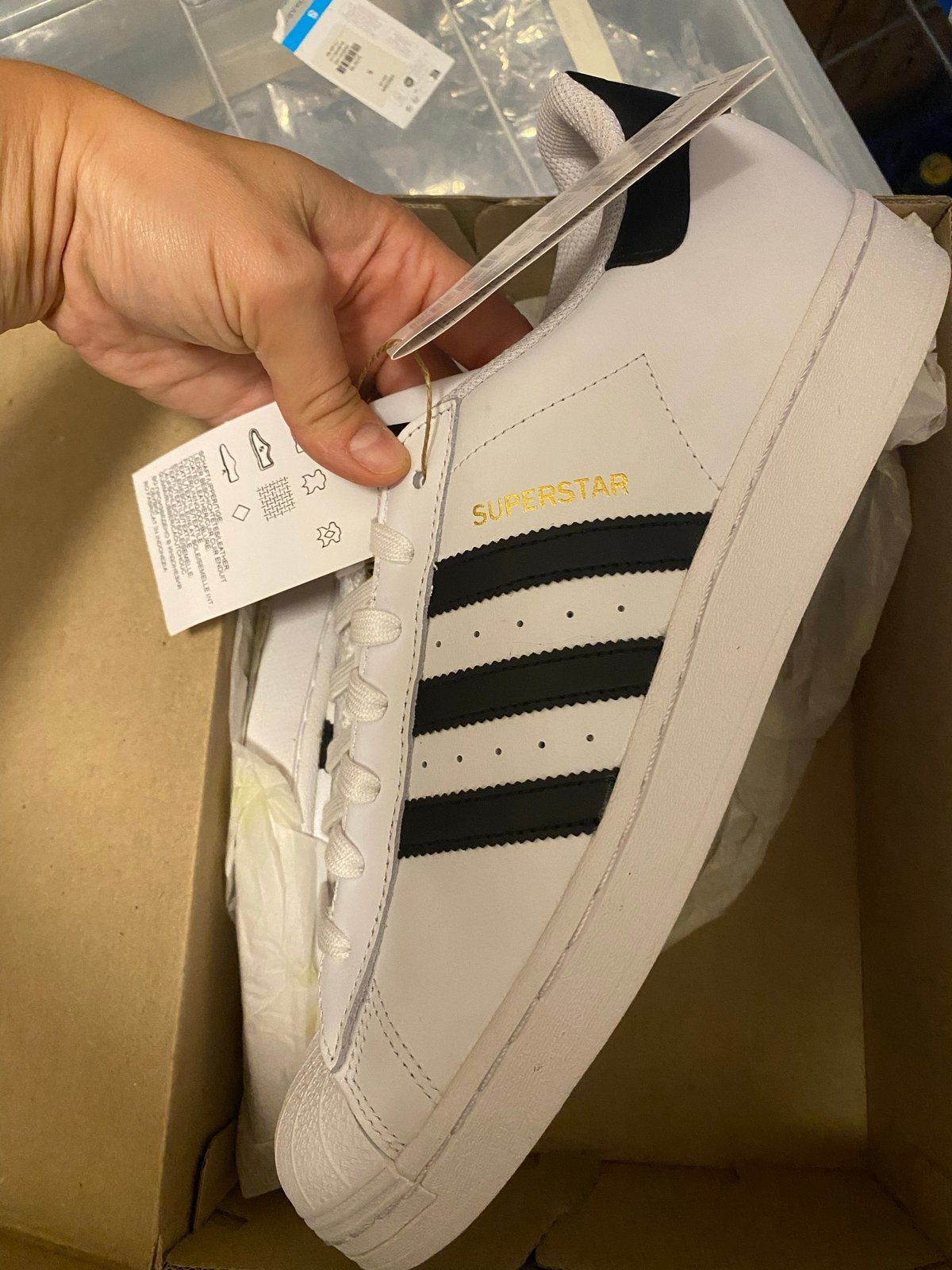 Adidas Superstar Sneakers - Nieuw in doos, Ophalen of Verzenden, Nieuw, Wit, Sneakers of Gympen