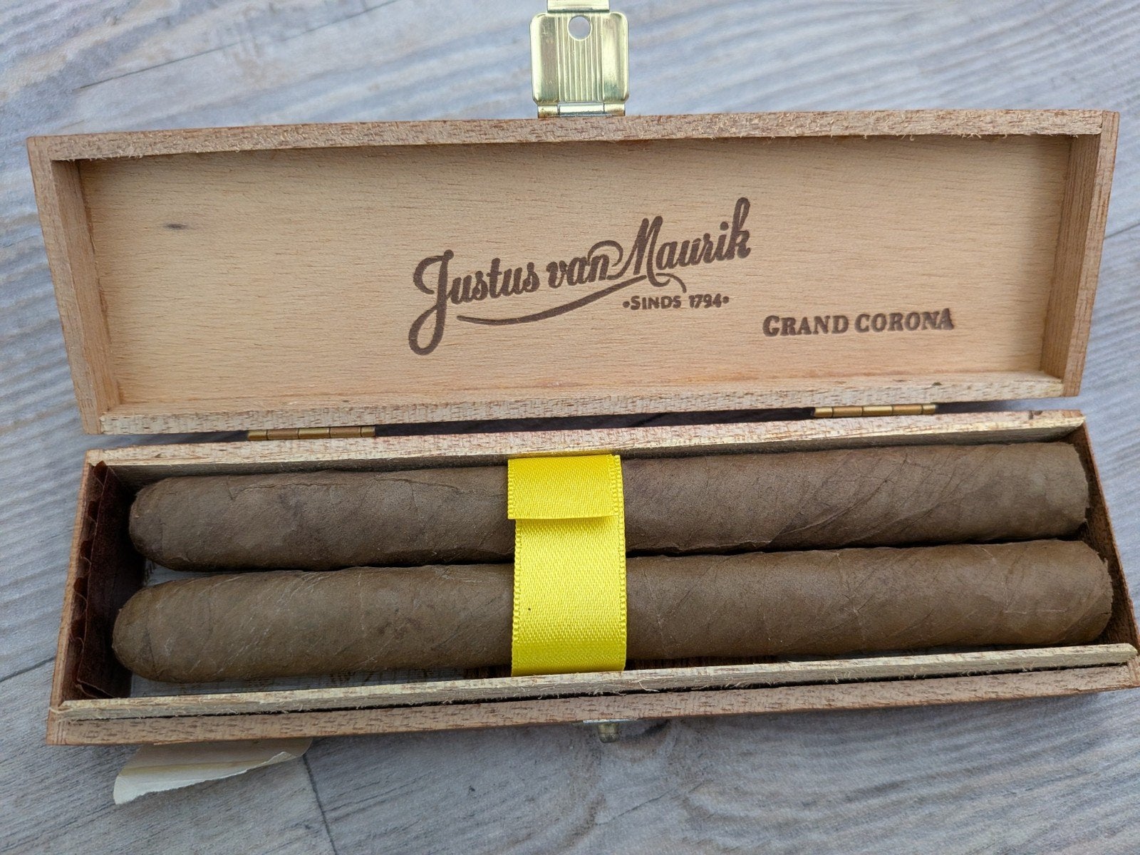Justus van Maurik Sigaren + Hofnar Havana voor verzamelaar, Ophalen of Verzenden, Nieuw, Tabaksdoos of Verpakking