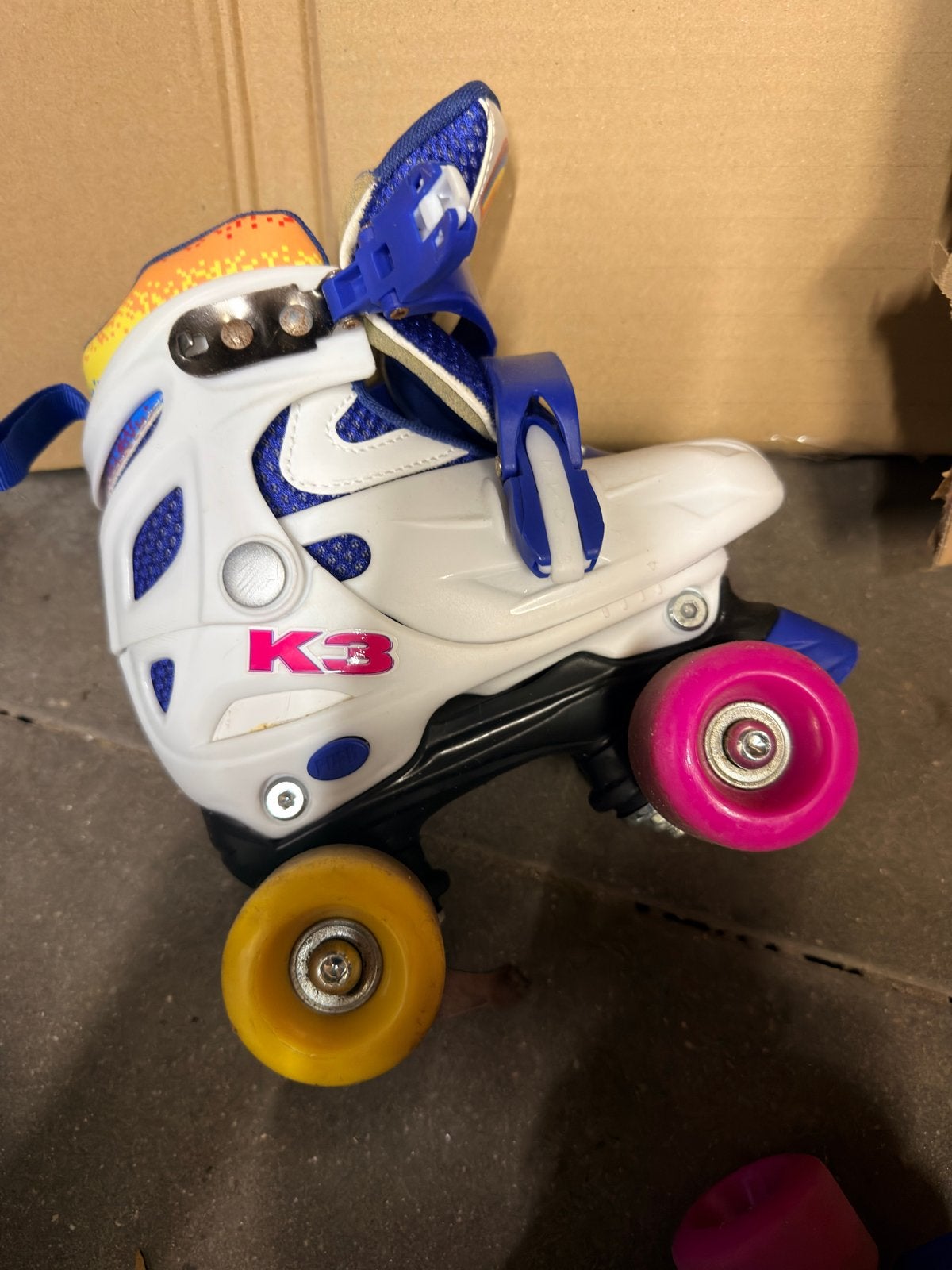 K3 rolschaatsen - Verstelbaar en kleurrijk, Ophalen, Verstelbaar, Gebruikt, Kinderen