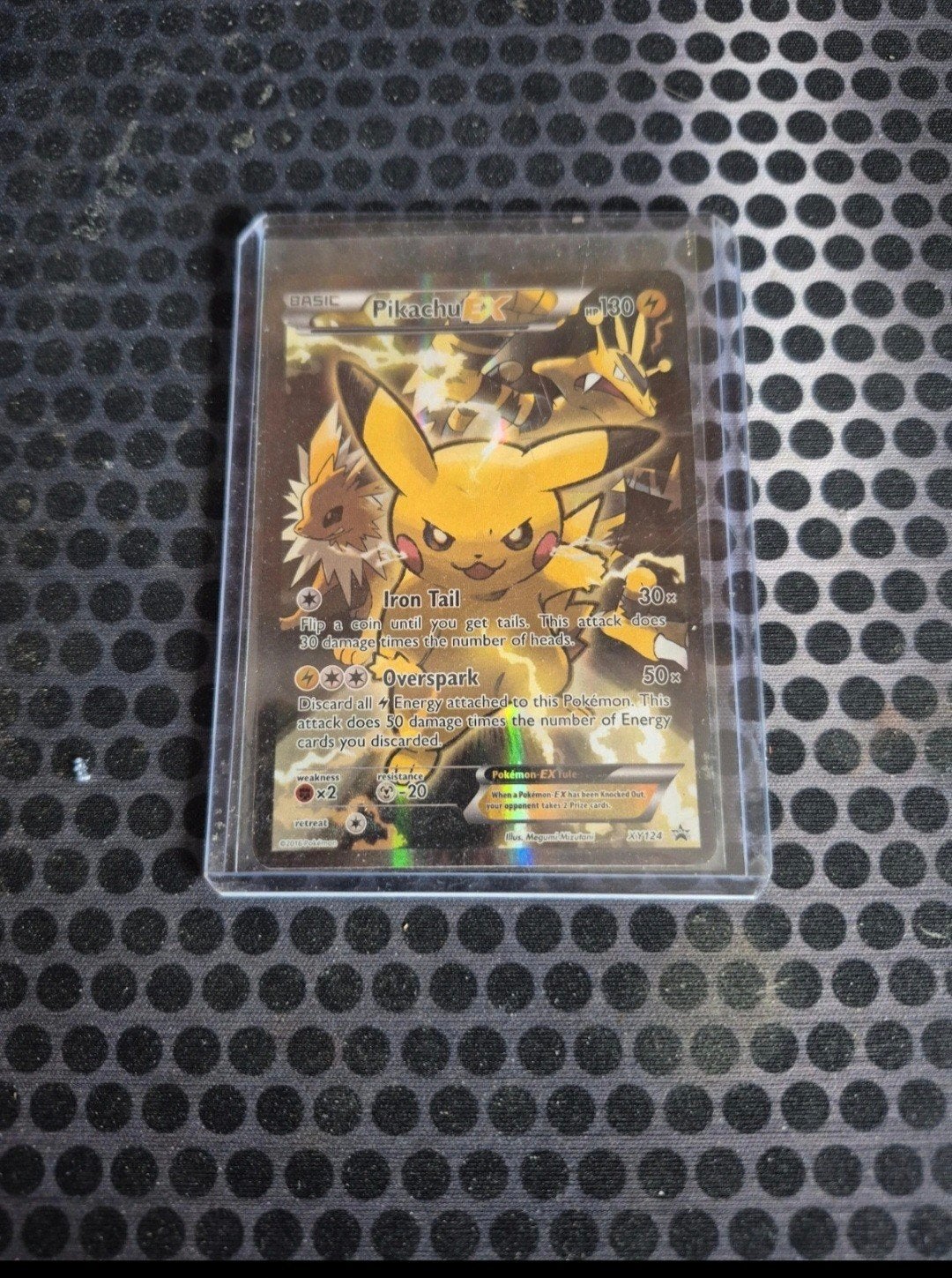 Pikachu EX Pokémon kaart (XY124) - Zo goed als nieuw, Ophalen of Verzenden, Zo goed als nieuw, Losse kaart, Foil