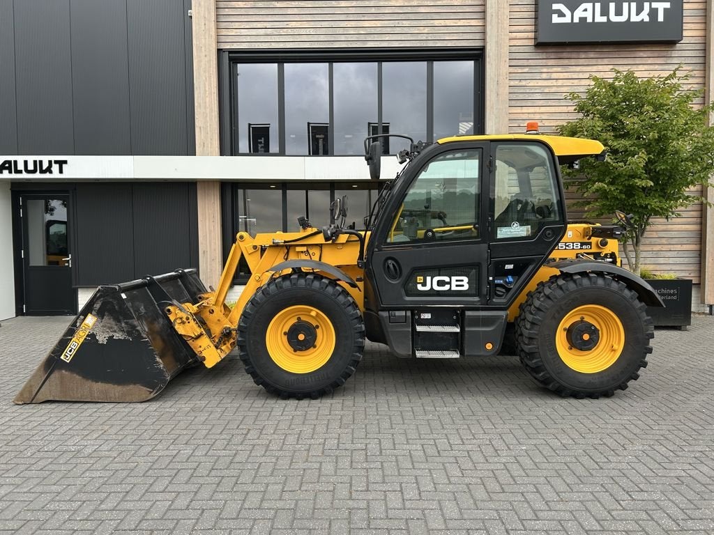 JCB 538-60 Agri Super, Verreiker