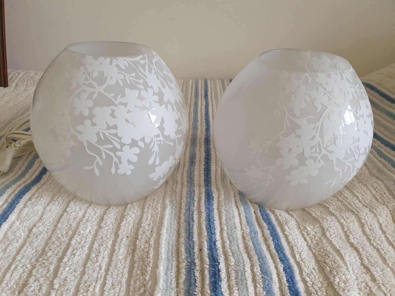 IKEA Tafellampen - Set van 2 - 22 cm hoog, Ophalen, Gebruikt, Wit, IKEA