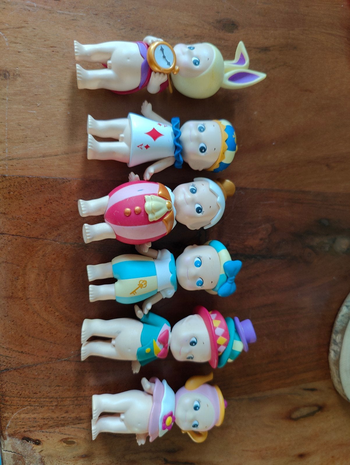 Zeldzame Sonny Angel Alice in Wonderland set - 6 poppetjes, Verzamelen, Ophalen of Verzenden, Zo goed als nieuw